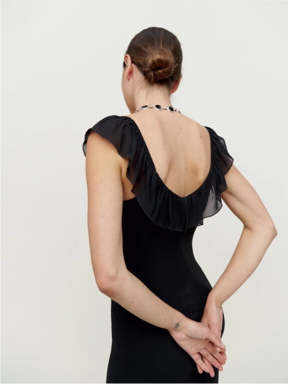 NEW Reformation Tripoli Dress Black Maxi Ruffle Tiered Cap Sleeve Fitted Gown 2 - Picture 6 of 11